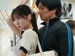 Chú chuốc thuốc kích dục nện cháu gái vì ghen khi biết cháu có người yêu