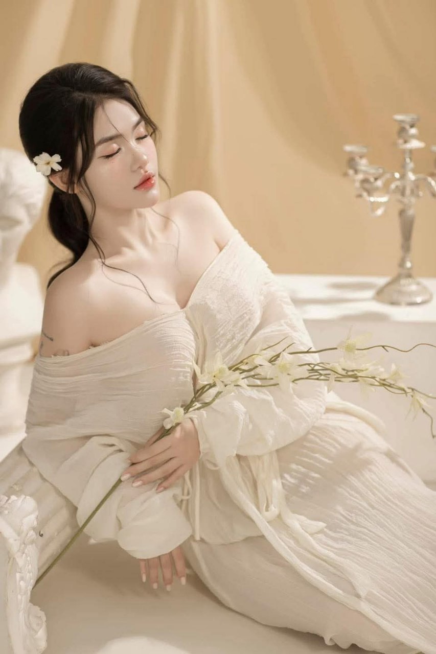 #Phát sóng trực tiếp cảnh Điêu Thuyền chơi đùa dưới nước